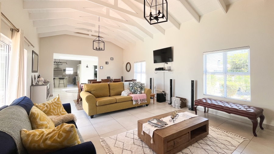 To Let 3 Bedroom Property for Rent in Langebaan Country Estate Western Cape